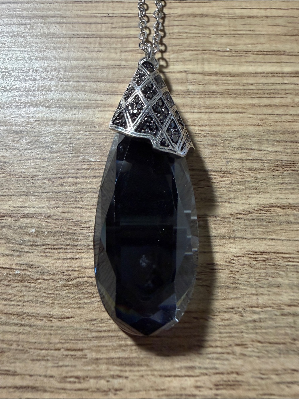 paparazzi Black Faceted Teardrop Pendant Necklace with Silver-Tone Cap